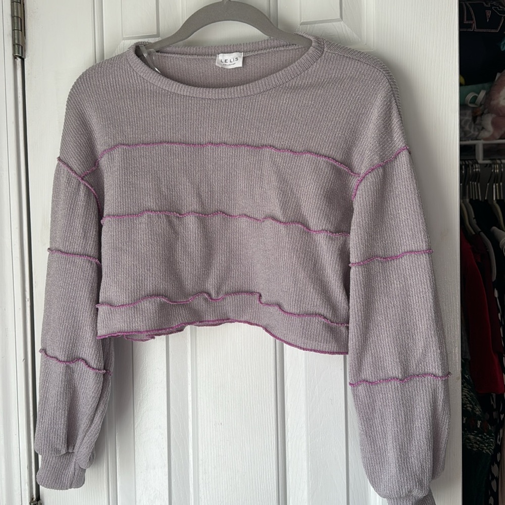 Le Lis Long Sleeve Crop Top